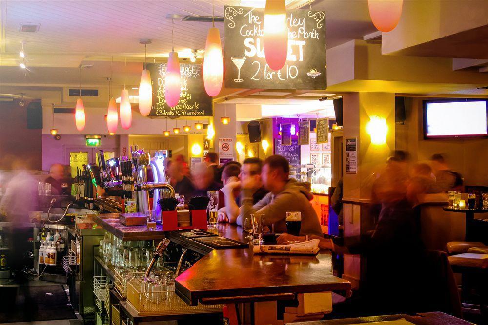 Abberley Court Hotel タラ エクステリア 写真