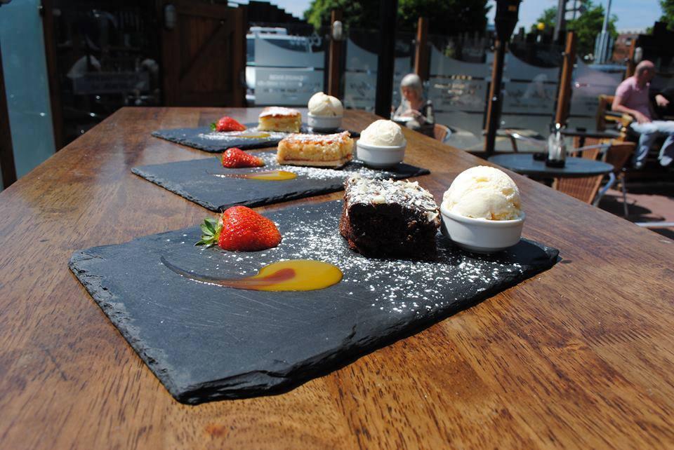 Abberley Court Hotel タラ エクステリア 写真