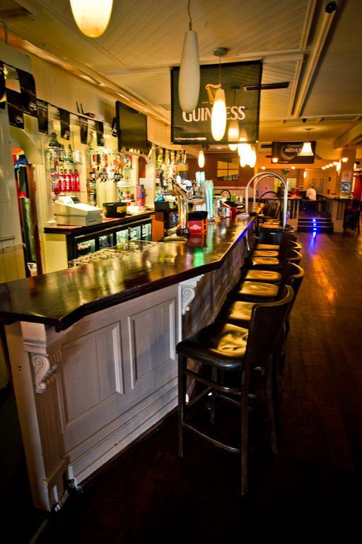 Abberley Court Hotel タラ エクステリア 写真