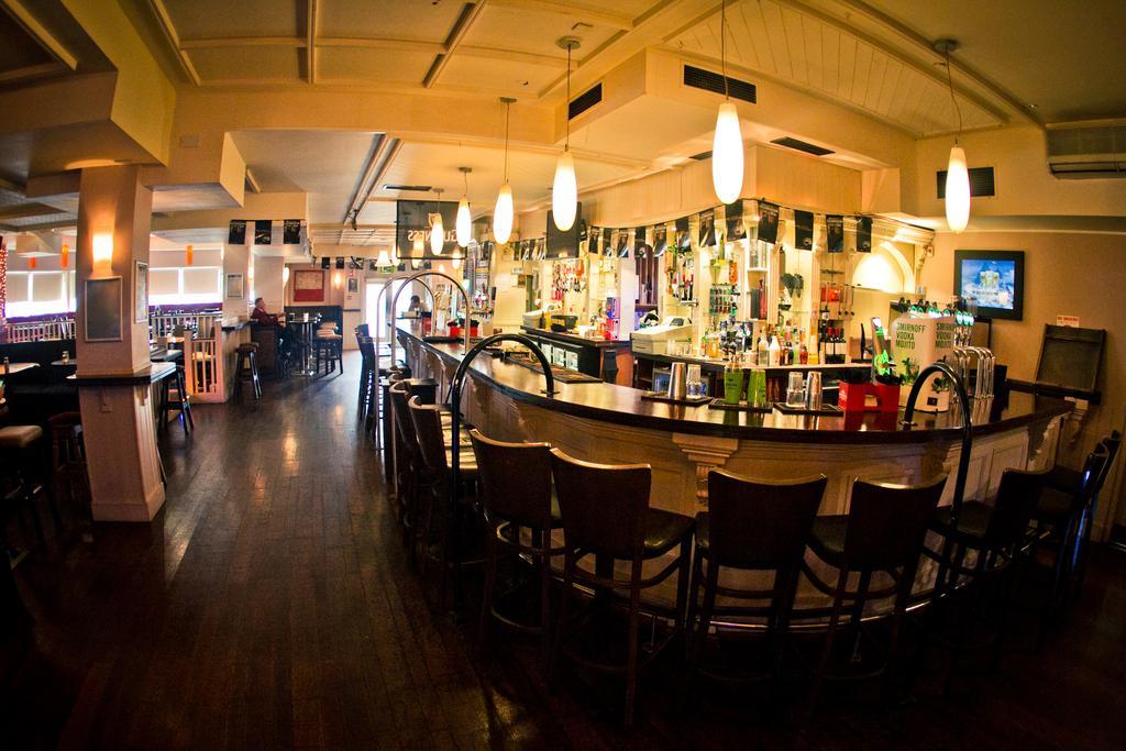 Abberley Court Hotel タラ エクステリア 写真