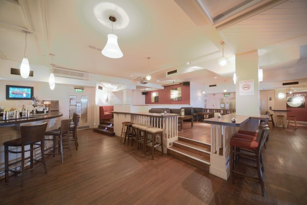 Abberley Court Hotel タラ エクステリア 写真