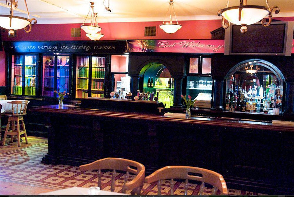 Abberley Court Hotel タラ エクステリア 写真
